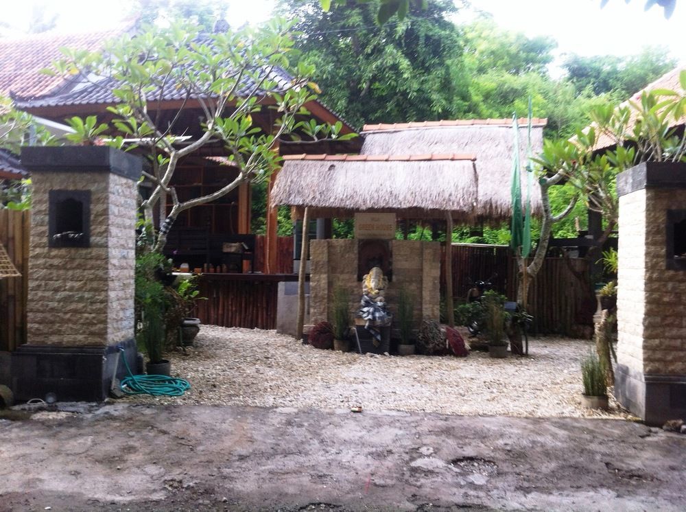 Villa Green House Ped Exterior photo